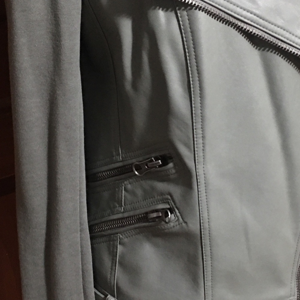 Bloomingdales NWOT aqua brand hooded jacket - Picture 4 of 8